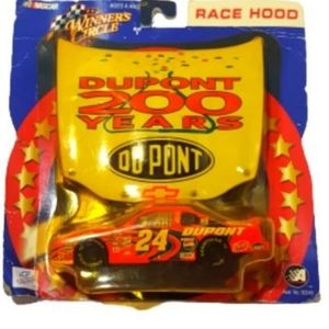 2002 Action Winners Circle #24 Jeff Gordon 1:43 Scale Diecast Car & Race Hood